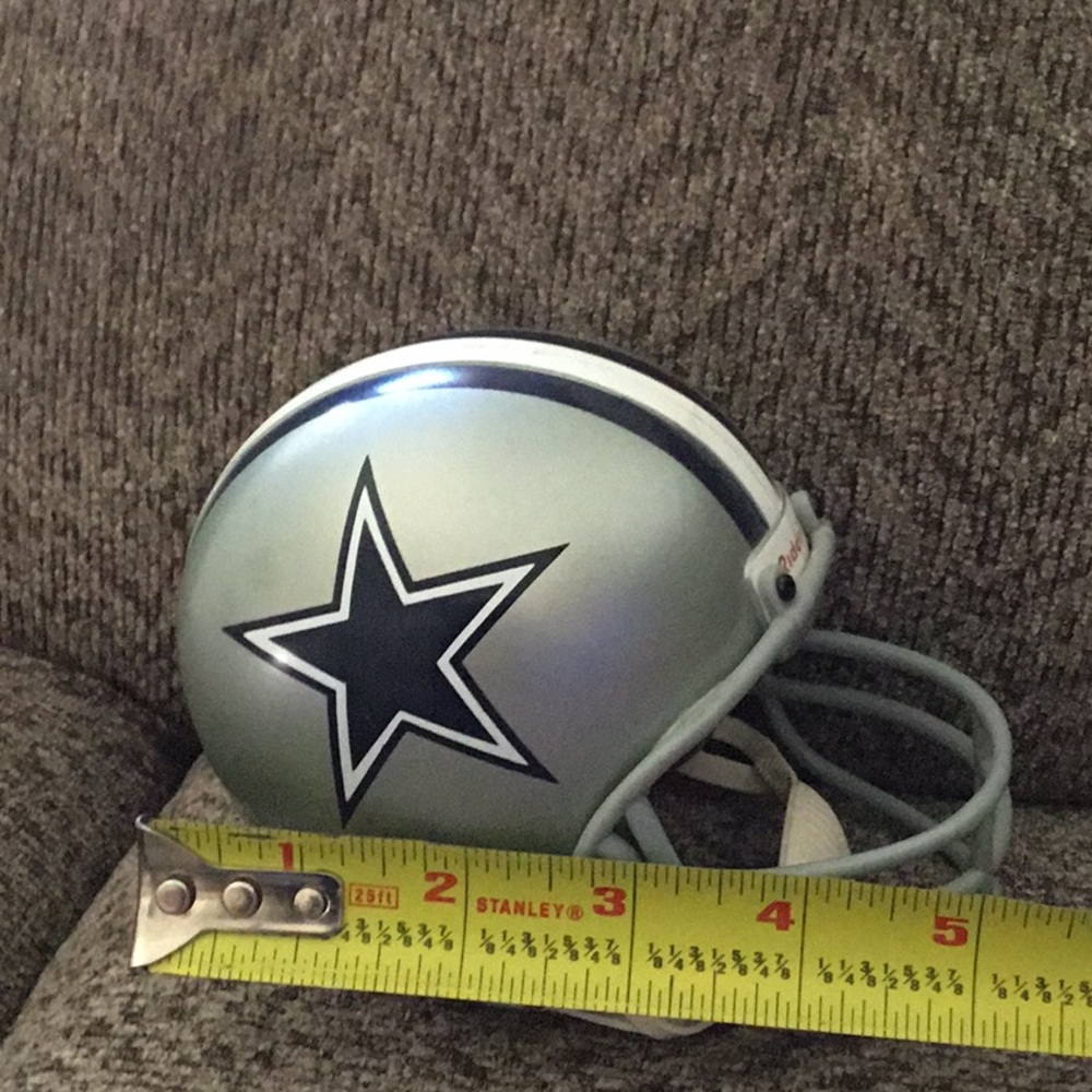 Silver Dallas Cowboys mini Football Helmet with Star Logo - Picture 6 of 6